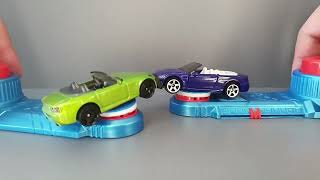 Fight006  BMW M4 CABRIOLET vs HONDA S2000  Matchbox Diecast Ultimate Fighting [upl. by Bellis]