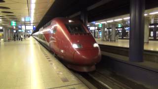 Thalys 4305 vertrekt uit Station Schiphol met een reiziger in de cabine [upl. by Vedis213]