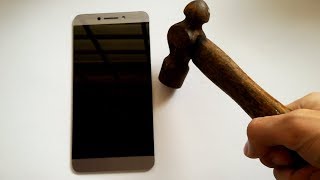 Hammer vs Gorilla Glass [upl. by Anneres831]