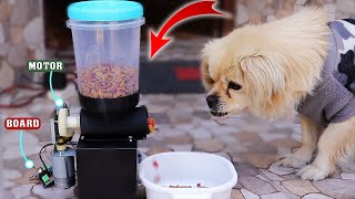 Como HACER un COMEDOR AUTOMÁTICO para MASCOTAS con POCOS Componentes  fácil DIY [upl. by Tterraj]