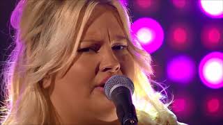 Sarah Klang  Make Your Own Kind of Music Mama Cass Elliott coverlive  på spåret [upl. by Nagaer435]