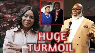 TD Jakes In Huge Turmoil After His Children Demanded Him To Give In To Seritas Divorce Alimony [upl. by Vickey]