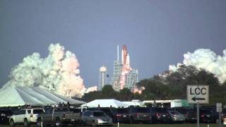 Launch of Discovery on STS133 [upl. by Beck774]