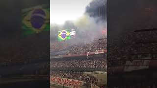 Torcida Organizada do São Paulo Independente🇾🇪🥁Pela Libertadores 2024🎥saopauloeuropa [upl. by Lowry]