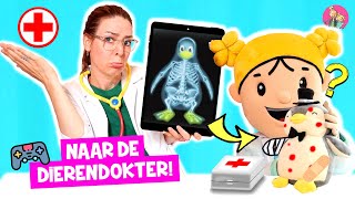 DE ZOETE ZUSJES LEREN DIEREN BETER MAKEN bij DE DOKTER Een Pinguin Met Stippen ❤️DeZoeteZusjes❤️ [upl. by Eednyl]