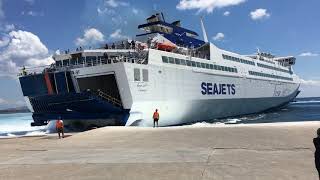 Double arrival of ships in the port of Tinos Sea jet and Blue star ferries [upl. by Xenia438]