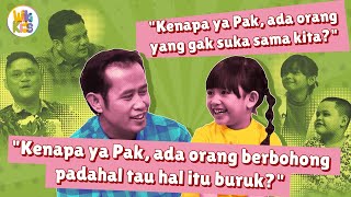 BAPAK JAWAB PERTANYAAN SULIT ANAK NGAKAK DAN HARU JungkatJungkitWikiKids [upl. by Kiele899]