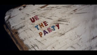 BETSIE GØLD  Ur The Party Official Lyric Video [upl. by Neirol]