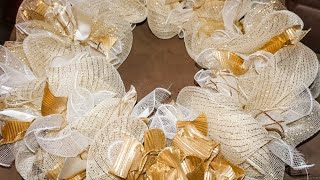 DIY Simple Deco Mesh Wreath  Quick and Easy Tutorial [upl. by Estis209]