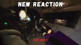 Roblox Pressure Sebastian’s Old VS New Reaction To A Flash Beacon [upl. by Tybi]