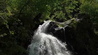 Wasserfall Geräusche  Wasserfall Sound  für Tiefenentspannung – Perfekte ASMR Geräusche [upl. by Wenz]