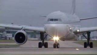 Airbus 330200 Qatar Airlines Takeoff [upl. by Jasmina]