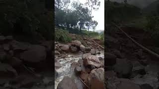 Situação pós enxurrada no pinheirinho alto em Jacinto MachadoSC natureza chuvas enchente agua [upl. by Ahsaercal625]