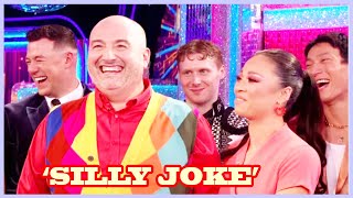 Wynne Evans and Katya Jones laugh awkwardly over their ‘silly joke’ on Strictly [upl. by Hyde]