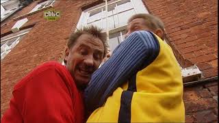 ChuckleVision S13E05 Prize Exhibits Edited Widescreen [upl. by Fotzsyzrk]