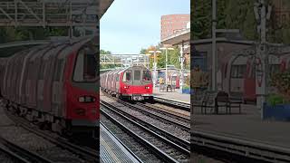 Northern line at Finchley Central [upl. by Hackathorn]