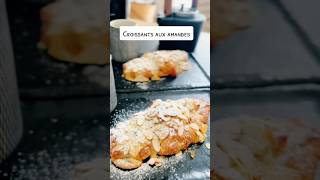 Croissants aux amandes 🥐 [upl. by Ttoille]