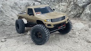 The best cheap rtr 110 crawler Danchee Ridgerock w upgrades rock crawling 4x4 extreme offroad RC [upl. by Eentruok445]