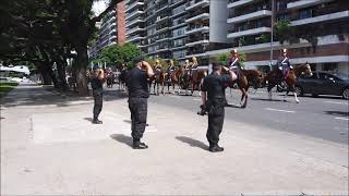 LA POLICIA FEDERAL ARGENTINA JUNTO A LOS GRANADEROS [upl. by Daye]