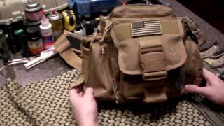 UTGLeapers Tactical messenger bag quotJumbo Versipackquot on the cheap [upl. by Gawen376]