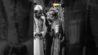 Razia Sultan Movie Ka Best Scene 01  Nirupa Roy Jairaj Kamran  shorts classic ytshorts [upl. by Naam]