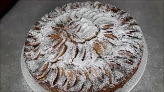 Torta Di Mele Cannella e Gocce Di Cioccolato [upl. by Laerol]