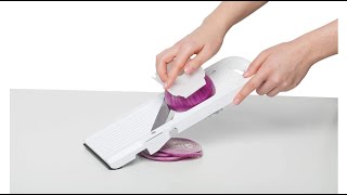 Benriner Mandoline Super Slicer review [upl. by Kirenoj]