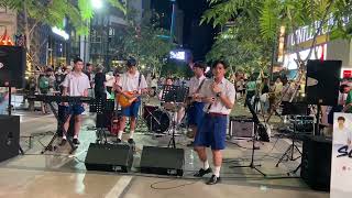 เล่นของสูง cover by SG Band SiamSquareWalkingStreet 26 Nov 22 [upl. by Madlin609]