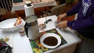 How to brew delicious coffee in a Corningware Electric Percolator [upl. by Riobard]