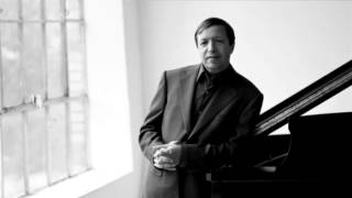 Mozart  Piano Concerto No 27 in Bflat major K 595 Murray Perahia [upl. by Abdu]