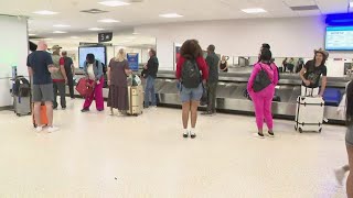 Thousands travel through Houston airports for Labor Day weekend [upl. by Viridi708]