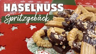 Haselnuss Spritzgebäck im Fleischwolf  Weihnachtsgebäck Rezept [upl. by Ettenahc640]