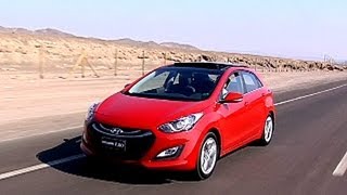 Nuevo i30 El Hachtback de estilo europeo hecho en Corea [upl. by Onairam]