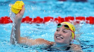 Mollie OCallaghan beat her fellow Australian Ariane Titmus to win gold in the 200meter free swim [upl. by Louanna]