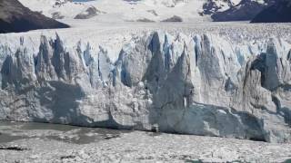 Impresionante desprendimiento del glaciar Perito Moreno [upl. by Prentice]