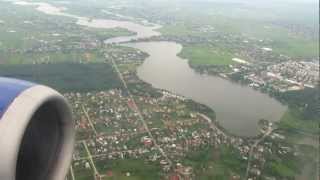 Campuri inundate vazute din avion  aterizare in Bucuresti  mai 2012 [upl. by Uolymme]