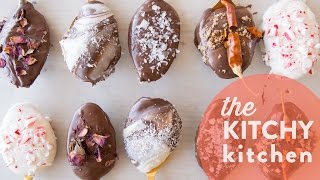 Hot Cocoa Spoons  The Kitchy Kitchen [upl. by Yorker]