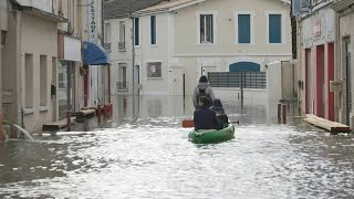 Crues en Charente GondPontouvre sous les eaux  AFP Images [upl. by Ellerehs]