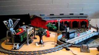 Lego Eisenbahn  Drehscheibe mit Lokschuppen [upl. by Rebhun]