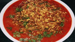 महाराष्ट्रीयन मिसळ Maharashtrian Style Misal Recipe Misal MisalMasala Chitralekhabankarrecipe [upl. by Lacsap376]