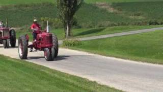 Wisconsin Tractor Drive 2009  Lancaster Stitzer Preston FennimoreWI [upl. by Kwang]