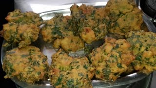 जेवणाचा आनंद द्विगुणीत होईल जर बनवाल असे स्वादिष्ट लुसलुशीत वडे  vade recipe  gavakadchya recipe [upl. by Polivy]