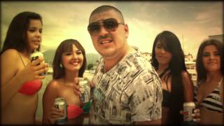 El Komander  Soltero Oficial Video Oficial [upl. by Nord]