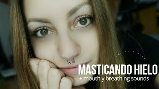 Audio binaural comiendo hielo  mouth amp breathing sounds ASMR en español [upl. by Alaekim]