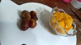 Resep MPASI 01 Untuk Bayi Mangga  Kurma [upl. by Orren]