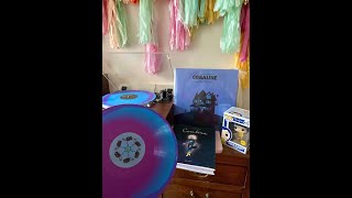 Coraline Vinyl unboxing [upl. by Suillenroc]