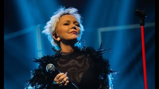 Małgorzata Ostrowska  Podróż w krainę baśni live 2020 [upl. by Vladimar]