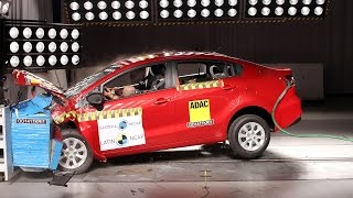 Kia Rio Sedan Crash test Latin NCAP  Rating ✩✩✩✩✩ 0 Stars [upl. by Ykcim]