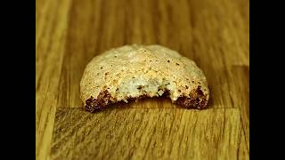 Amaretti des petits biscuits italien parfumé à lamande croustillant et fondant [upl. by Nahrut]