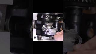 Installing the Kohler k301 conrod cap [upl. by Rorie494]